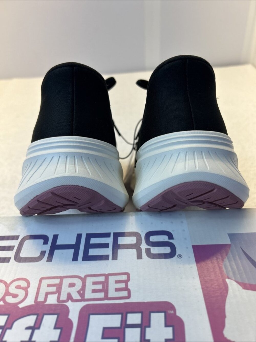 Skechers Swift Fit Hands Free Slip-In Sneakers Black/Pink Women SZ 10 New in Box - Picture 6 of 8